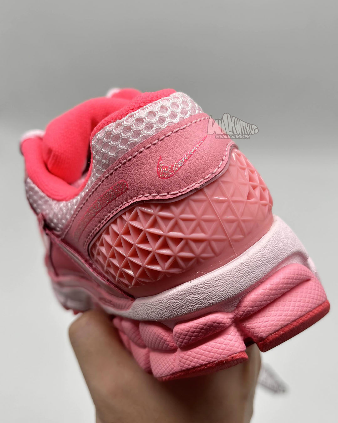 Nike Zoom Vomero 5 'Coral Chalk Hot Punch' (WOMEN'S)