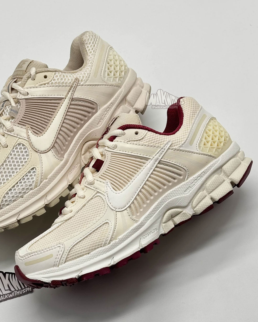 Nike Zoom Vomero 5 'Valentine's Day' (WOMEN'S)