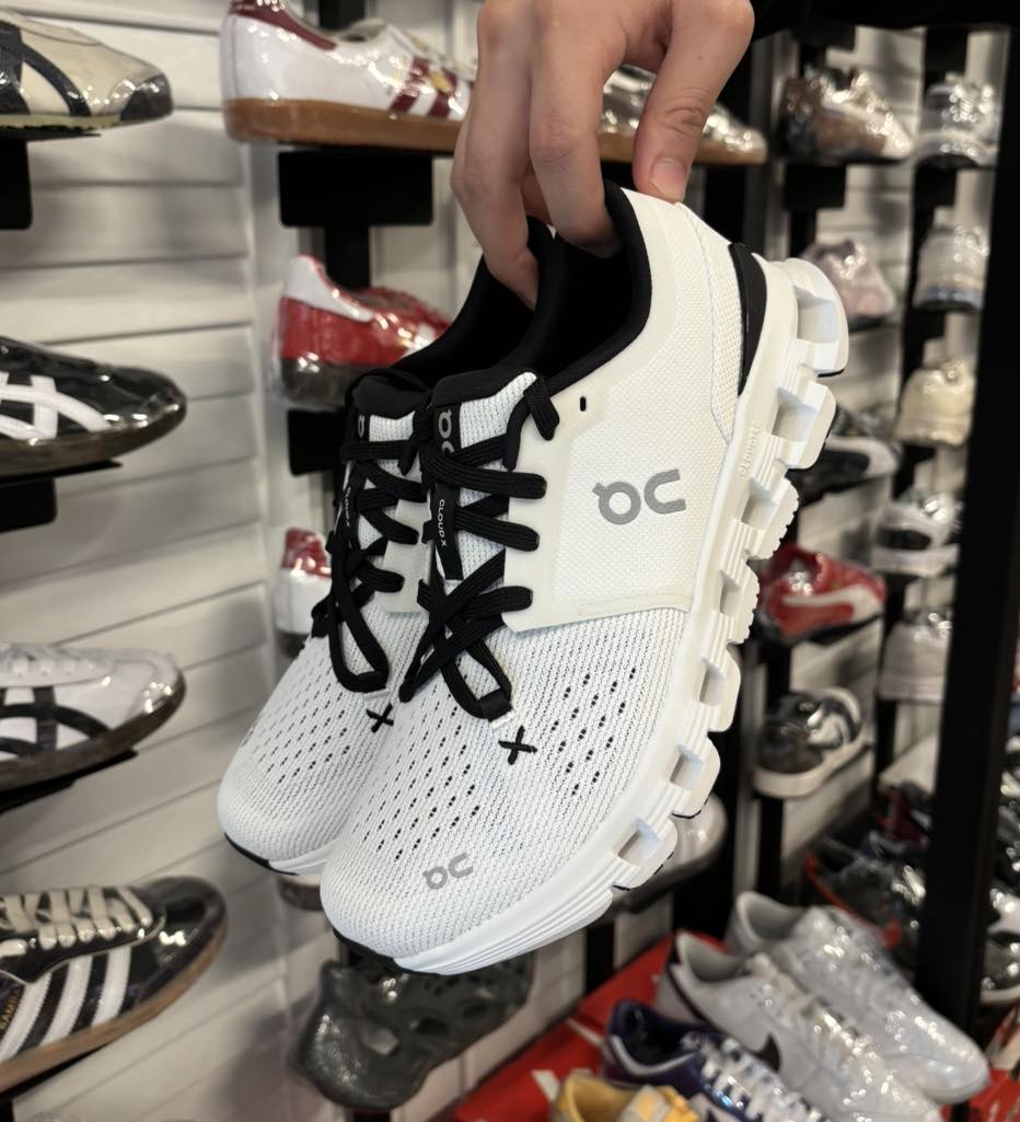 On Running Cloud X 4 'Ivory Black' (WOMEN'S)