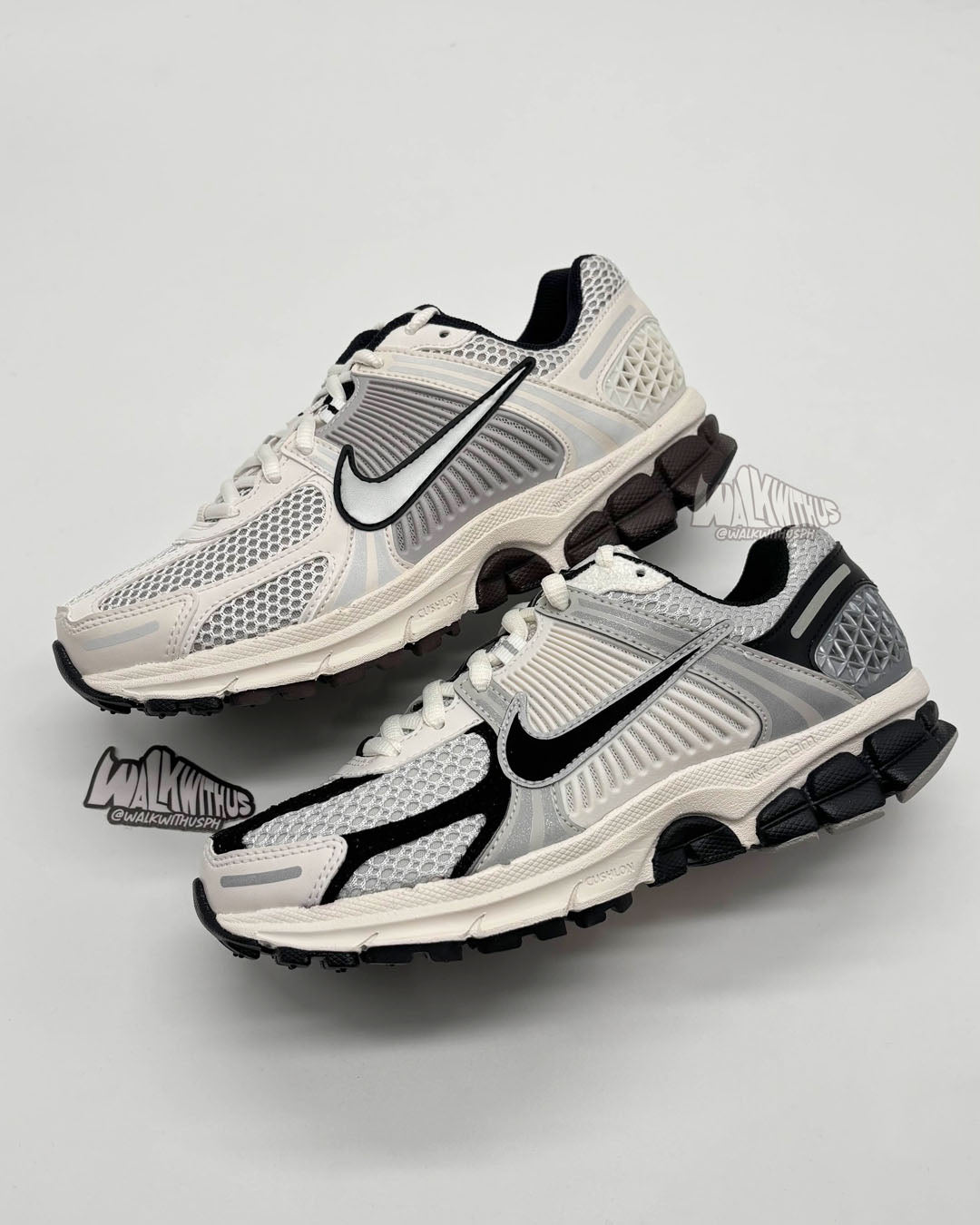 Nike Zoom Vomero 5 'Phantom Light Iron Ore' (WOMEN'S)