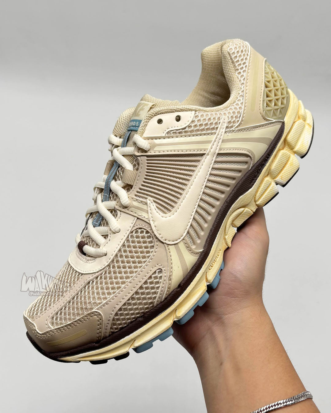 Nike Zoom Vomero 5 'Oatmeal'