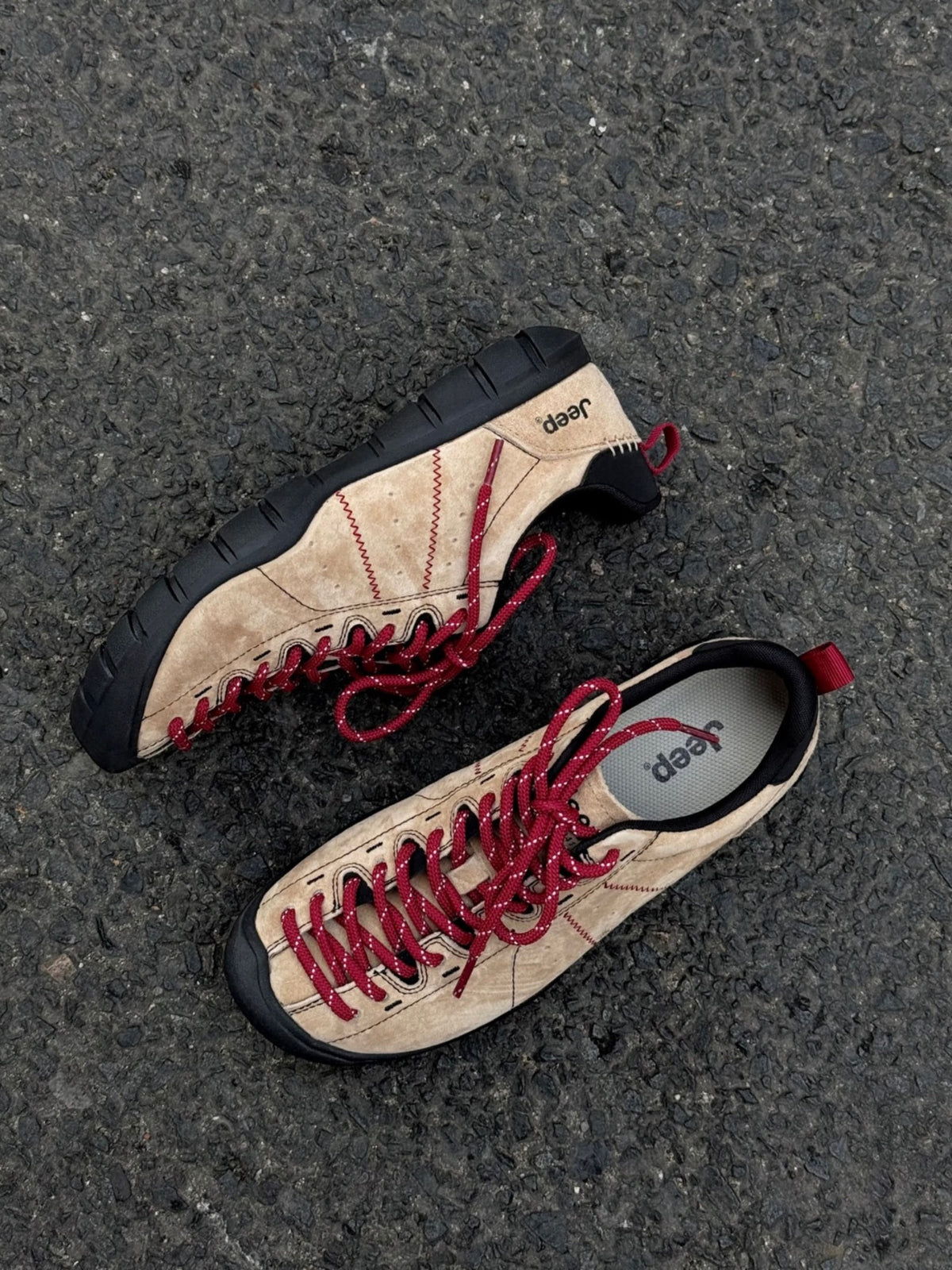 Jeep Outdoor Hiking "Khaki"