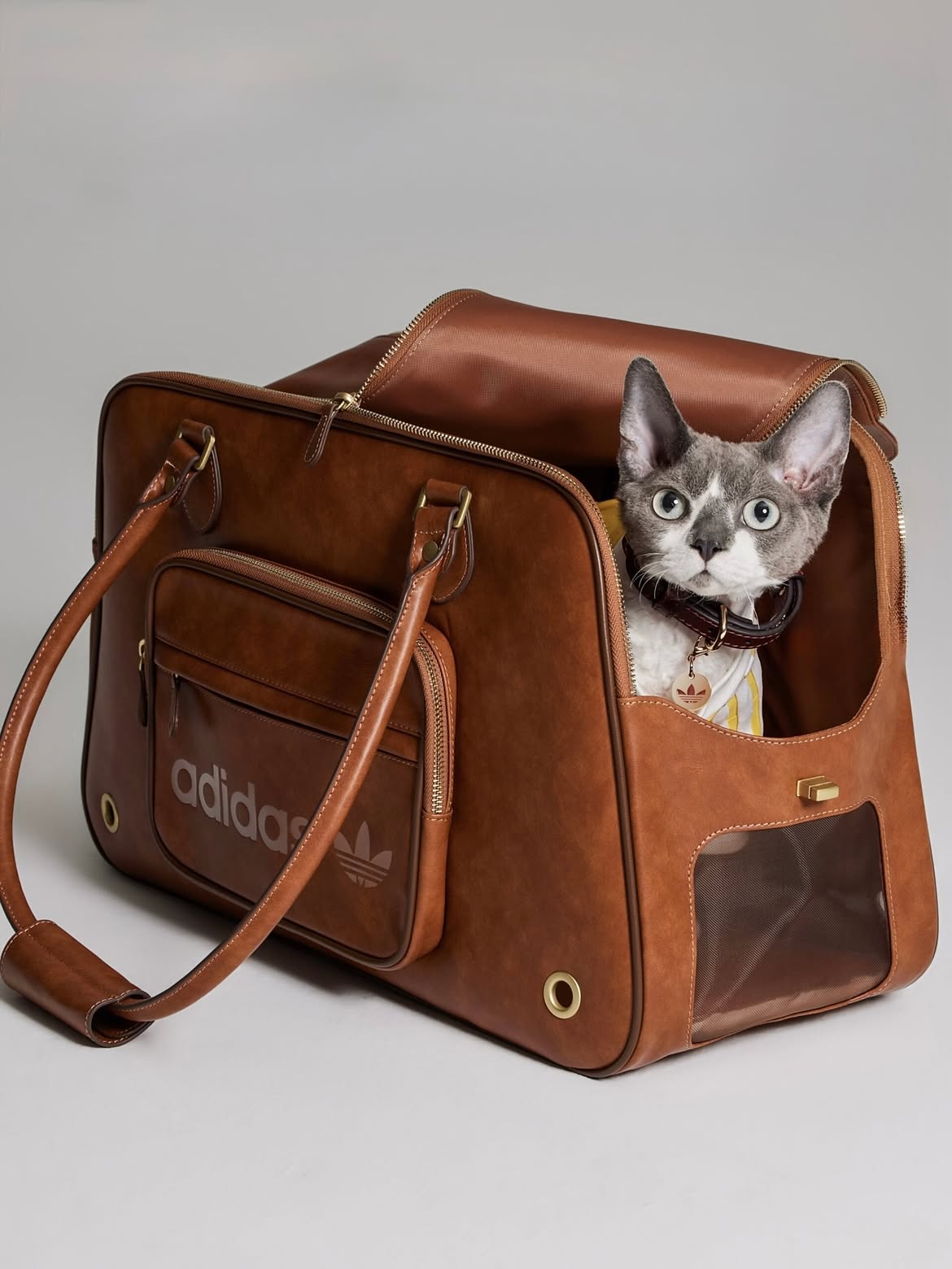 Adidas Originals Pet Shoulder Bag