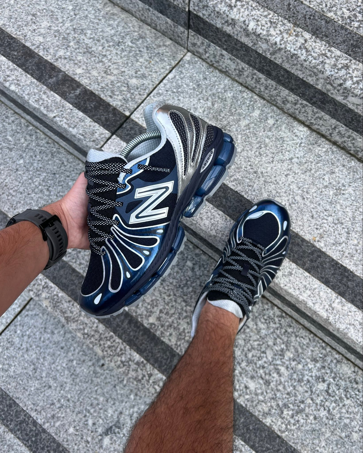 New Balance 1890 x size? "Navy Blue Silver"