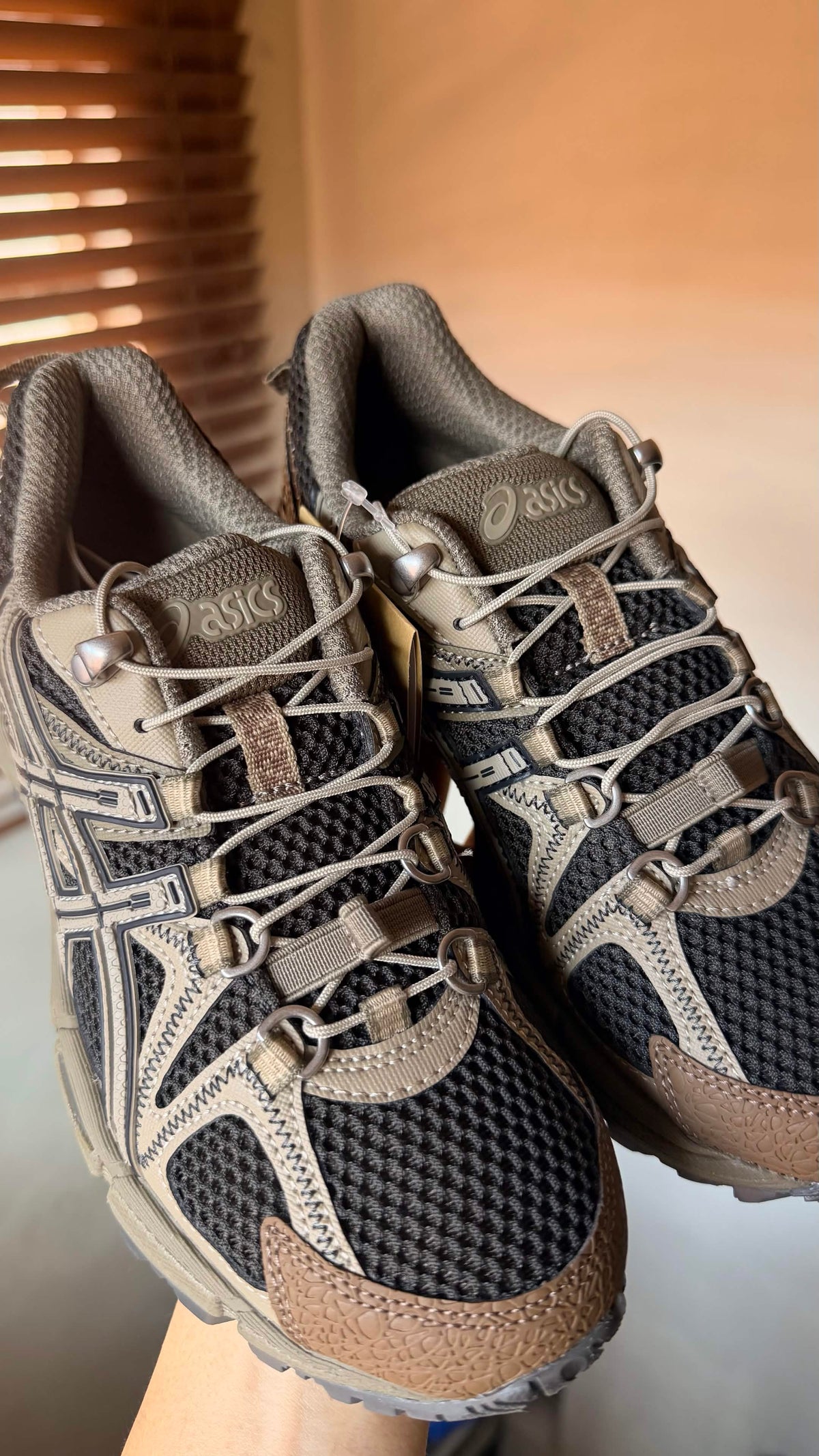 Asics Gel-Kahana 8 FL "Dark Brown"