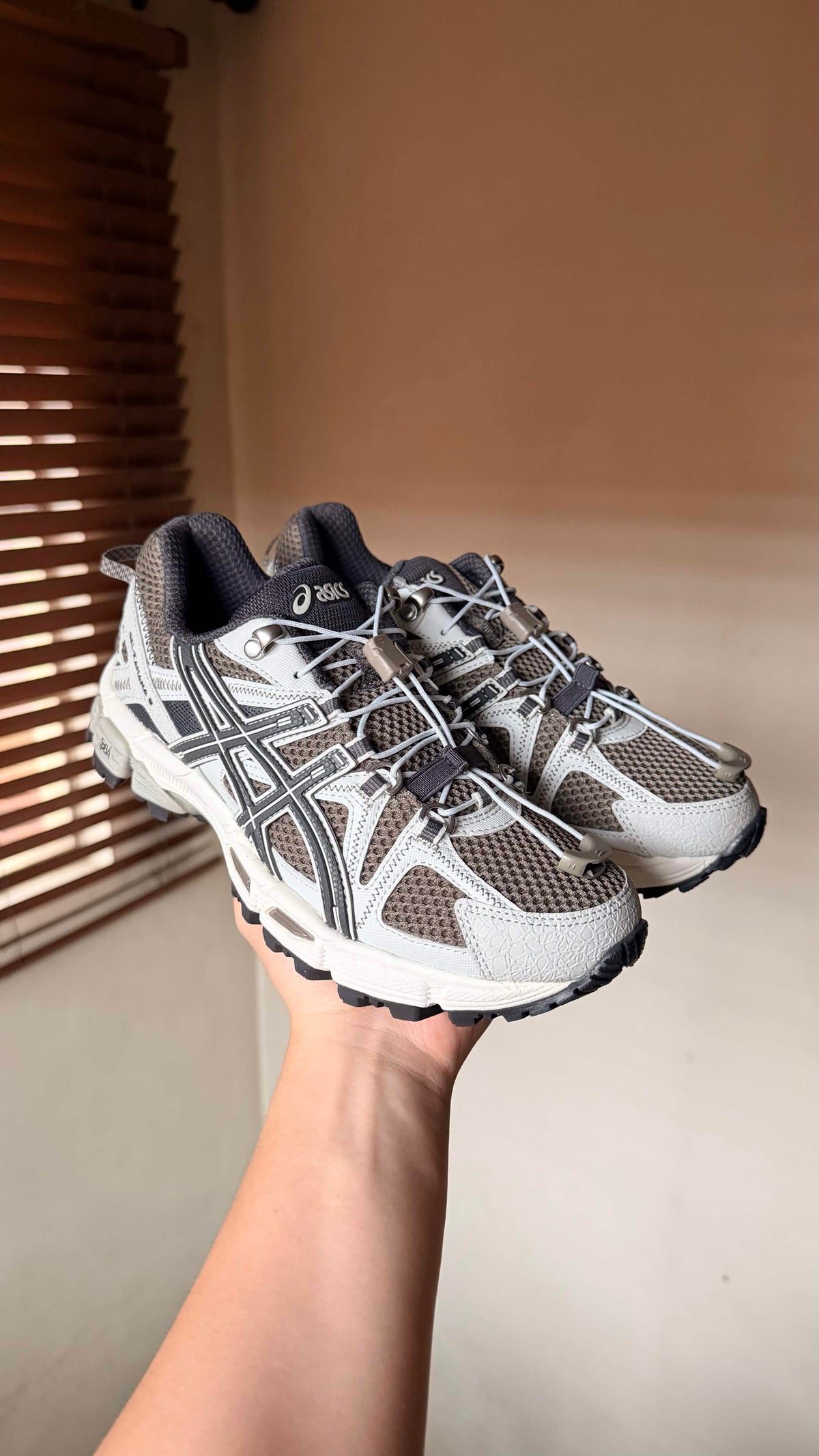 Asics Gel-Kahana 8 FL "Brown Black"