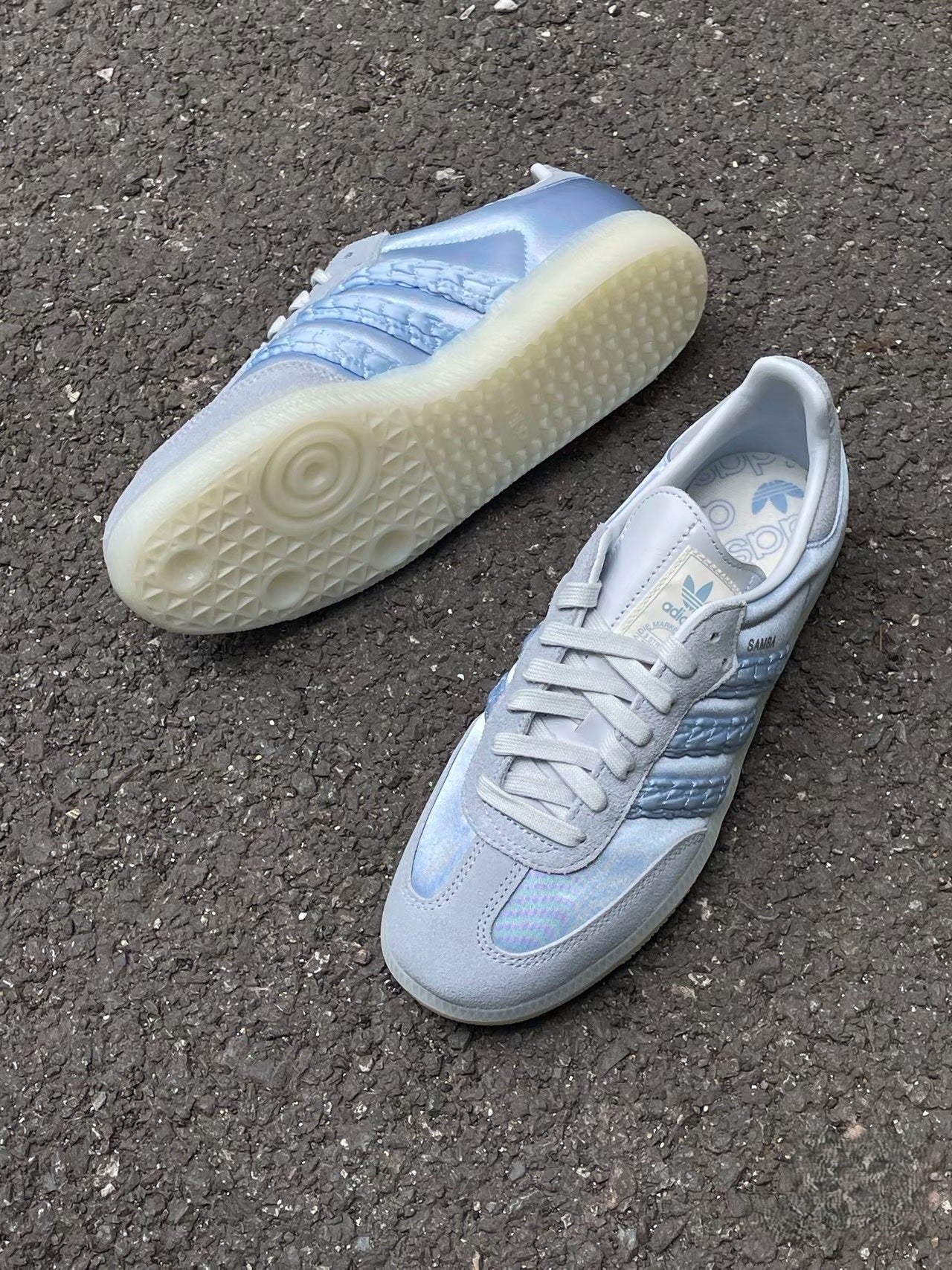 Adidas Samba OG 'Velvet Satin Blue'