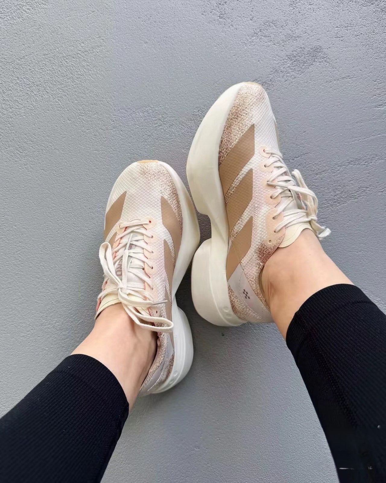 Adidas Adizero Adios Pro 4 'Chalk White Warm Sandstone'