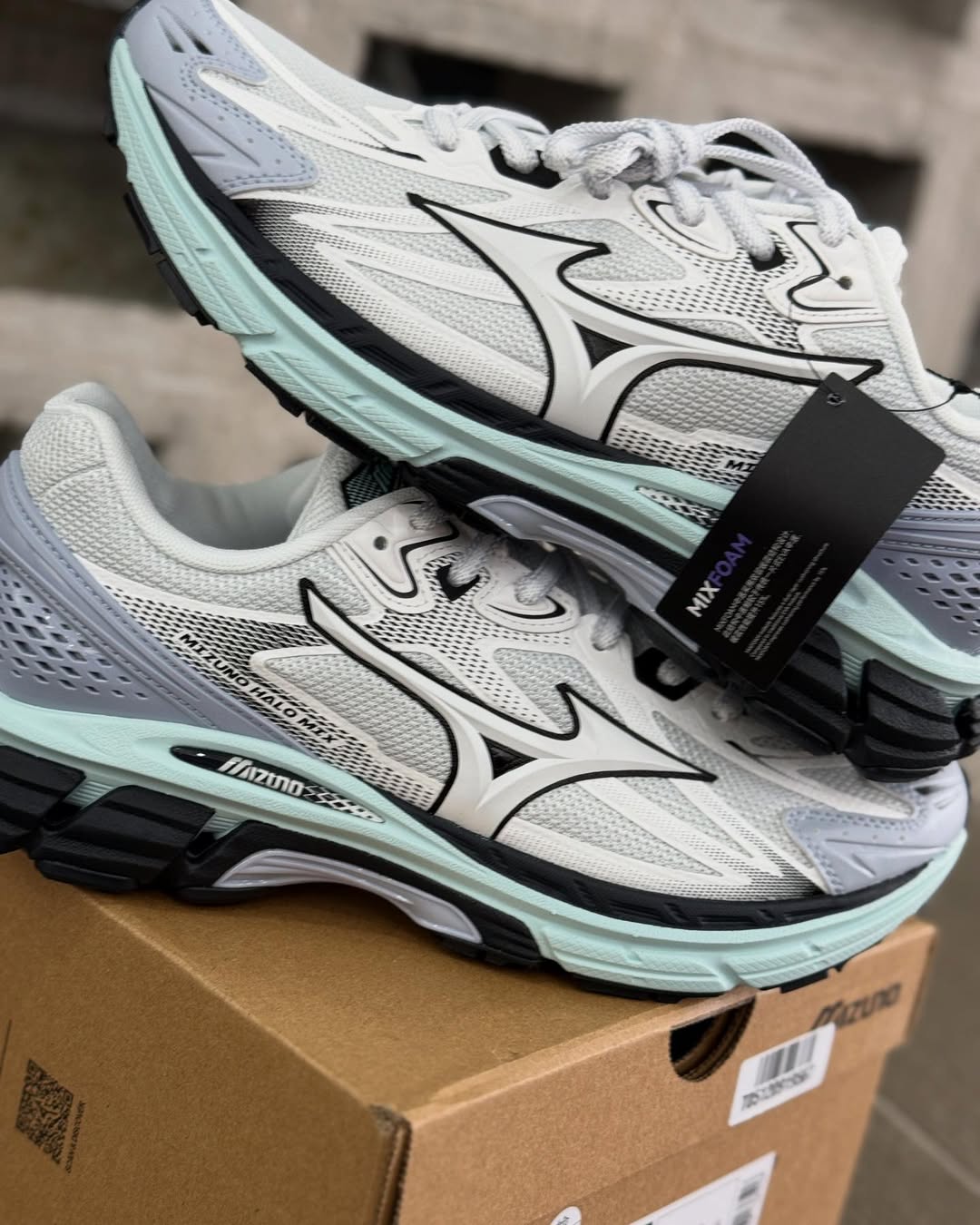 Mizuno Halo Mix ‘White Light Grey Blue’