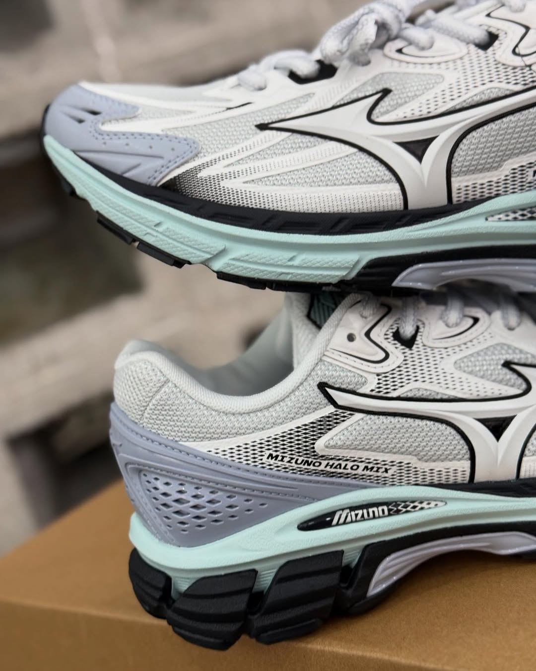 Mizuno Halo Mix ‘White Light Grey Blue’