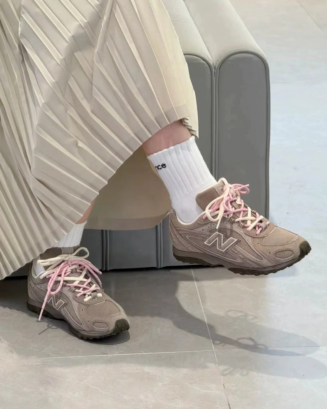 New Balance 204L 'Brown'