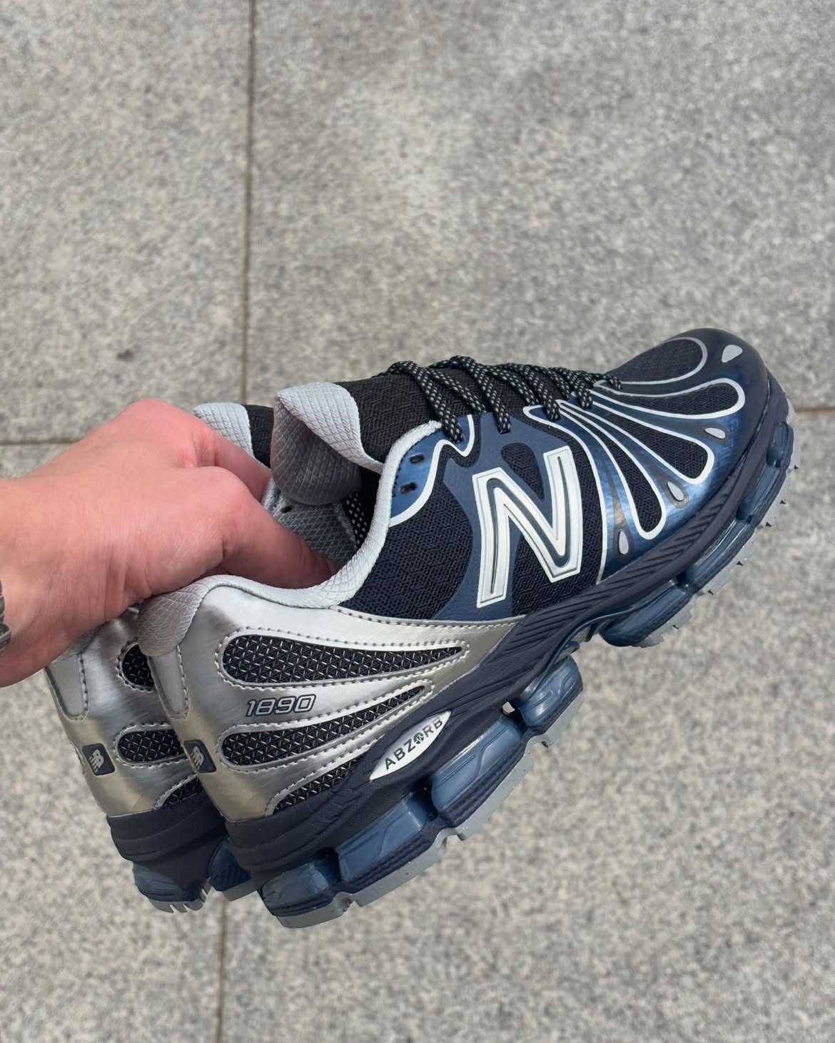 New Balance 1890 x size? "Navy Blue Silver"