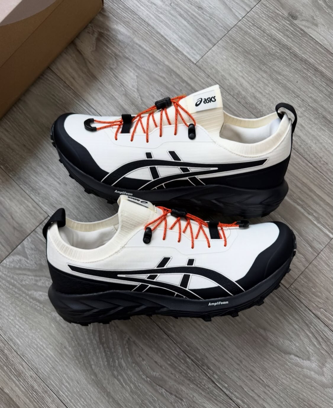 Asics Gel-Sonoma SL "Pale Oak Black"