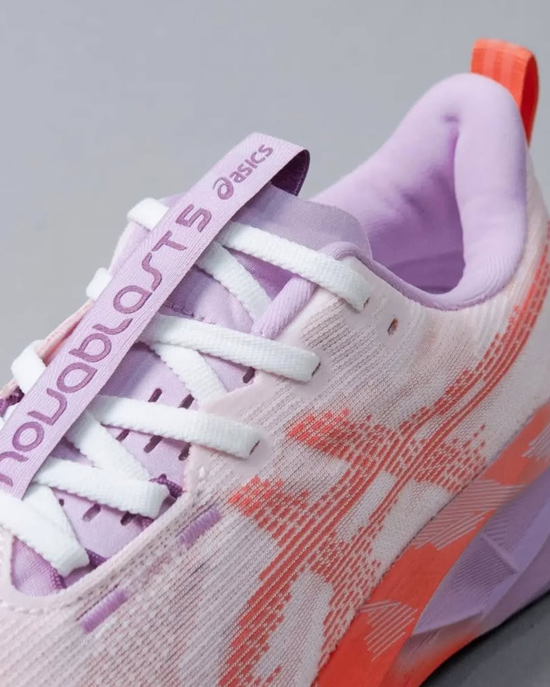 ASICS Novablast 5 'Coral Reef White'
