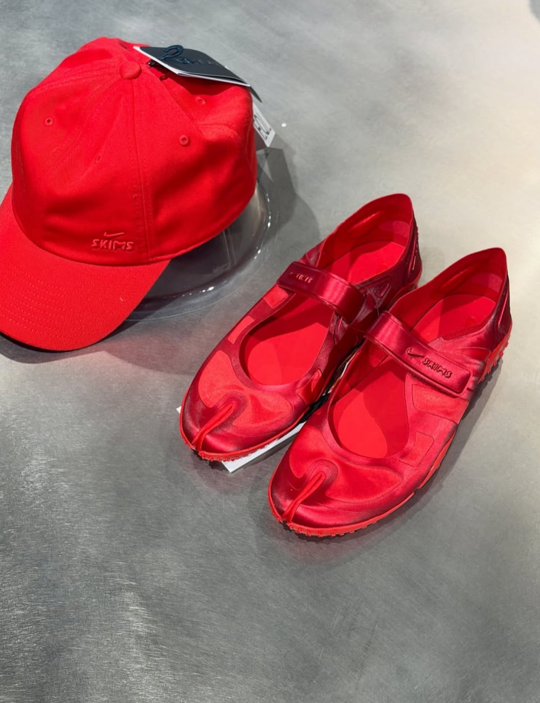 Nike SKIMS Rift Satin "University Red"